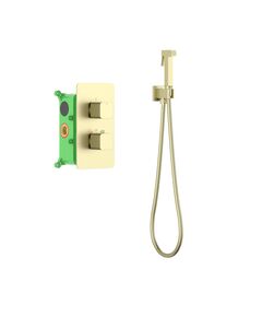 Купить Смеситель Timo Petruma 5089/17SM встроенный с гигиеническим душем с термостатом, золото матовое (5089/17sm) по цене 71097 руб., в Санкт-Петебруге в интернет магазине 100-Систем, а также дургие товары TIMO из раздела Гигиенический душ со смесителем и Гигиенический душ