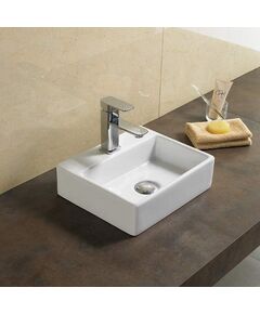 Купить Раковина CeramaLux 36 9135/1 Белая (9135/1) по цене 6700 руб., в Санкт-Петебруге в интернет магазине 100-Систем, а также дургие товары CeramaLux из раздела Подвесные раковины и Раковины и пьедесталы