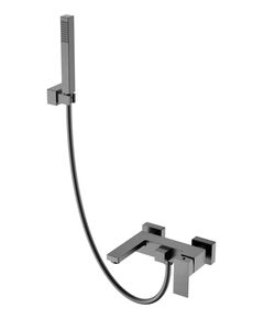 Купить Смеситель для ванны с душем Qubic Matt Gun Metal (473-GM) по цене 36683 руб., в Санкт-Петебруге в интернет магазине 100-Систем, а также дургие товары BOHEME из раздела Смесители с коротким изливом и Смесители для ванны и душа