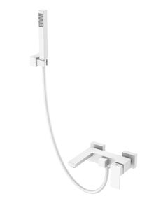 Купить Смеситель для ванны с душем Qubic Matt White (473-MW) по цене 36683 руб., в Санкт-Петебруге в интернет магазине 100-Систем, а также дургие товары BOHEME из раздела Смесители с коротким изливом и Смесители для ванны и душа