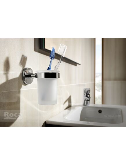 Купить Стакан Roca Twin 816705001 (816705001) по цене 6190 руб., в Санкт-Петебруге в интернет магазине 100-Систем, а также дургие товары ROCA из раздела Стаканы и подстаканники и Аксессуары для ванной комнаты