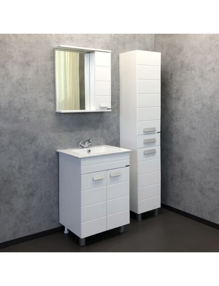 Купить COMFORTY. Зеркало-шкаф "Модена М-60" белый матовый (00-00001639) по цене 8400 руб., в Санкт-Петебруге в интернет магазине 100-Систем, а также дургие товары COMFORTY из раздела Зеркальные шкафы для ванной и Мебель для ванной комнаты