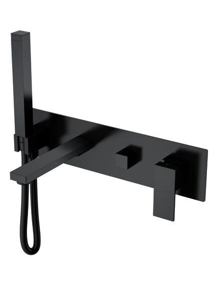 Купить Смеситель для ванны встроенный Qubic Matt Black (474-2-b) по цене 38398 руб., в Санкт-Петебруге в интернет магазине 100-Систем, а также дургие товары BOHEME из раздела Встраиваемые настенные смесители для ванны и душа и Смесители для ванны и душа