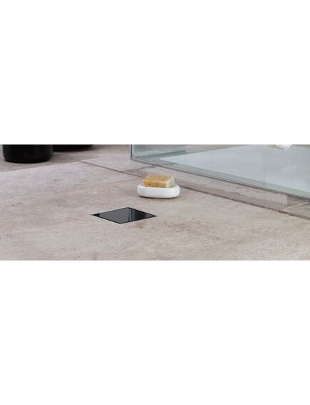 Купить Трап Confluo Standard 10х10 Dry 1 Black Glass  (13000101) по цене 5800 руб., в Санкт-Петебруге в интернет магазине 100-Систем, а также дургие товары Pestan из раздела Трапы и Душевые лотки и душевые трапы