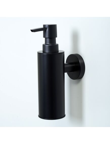 Купить K-1399BLACK Дозатор для жидкого мыла, антивандальный (k-1399black) по цене 6696 руб., в Санкт-Петебруге в интернет магазине 100-Систем, а также дургие товары WasserKRAFT из раздела Дозаторы жидкого мыла и Мыльницы и дозаторы жидкого мыла