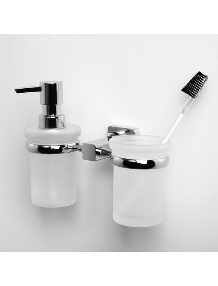 Купить Стакан для зубных щеток с дозатором жидкого мыла WasserKRAFT Lippe K-6589 Хром (k-6589) по цене 3990 руб., в Санкт-Петебруге в интернет магазине 100-Систем, а также дургие товары WasserKRAFT из раздела Держатели стакана и дозатора мыла и Мыльницы и дозаторы жидкого мыла