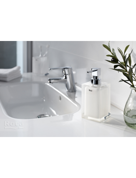 Купить Дозатор для жидкого мыла Roca Ice 816861009 (816861009) по цене 2898 руб., в Санкт-Петебруге в интернет магазине 100-Систем, а также дургие товары ROCA из раздела Дозаторы жидкого мыла и Мыльницы и дозаторы жидкого мыла