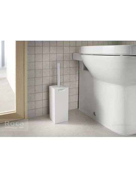 Купить Ёршик Roca с подставкой Rubik 816852001 (816852001) по цене 5621.07 руб., в Санкт-Петебруге в интернет магазине 100-Систем, а также дургие товары ROCA из раздела Щетки для унитаза и Аксессуары для ванной комнаты