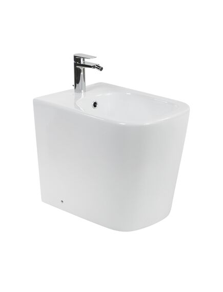 Купить Биде напольное BelBagno ALBANO BB120B (bb120b) по цене 19120 руб., в Санкт-Петебруге в интернет магазине 100-Систем, а также дургие товары BelBagno из раздела Биде приставные и Биде и писсуары