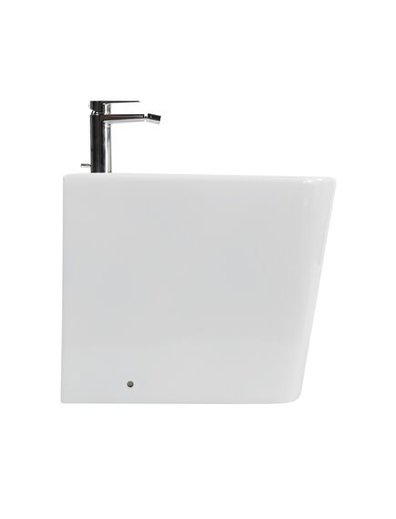 Купить Биде напольное BelBagno ALBANO BB120B (bb120b) по цене 19120 руб., в Санкт-Петебруге в интернет магазине 100-Систем, а также дургие товары BelBagno из раздела Биде приставные и Биде и писсуары
