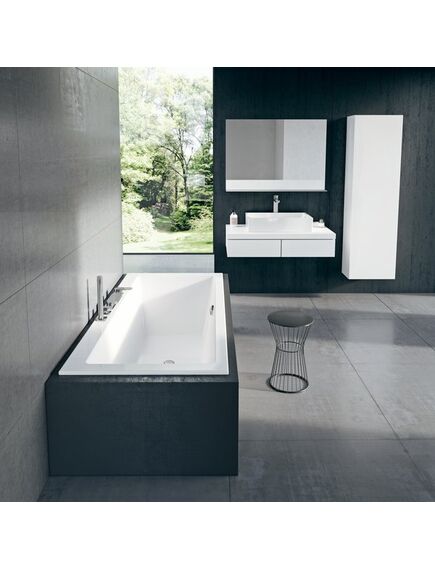 Купить Ванна Ravak Formy 01 Slim 170x75 (c691300000) по цене 61490 руб., в Санкт-Петебруге в интернет магазине 100-Систем, а также дургие товары RAVAK из раздела Акриловые ванны и Ванны