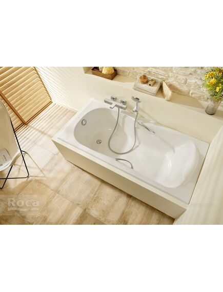 Купить Ванна Roca Haiti 160x80 с отверстиями для ручек, anti-slip 2330G000R (2330g000r) по цене 67369.77 руб., в Санкт-Петебруге в интернет магазине 100-Систем, а также дургие товары ROCA из раздела Чугунные ванны и Ванны