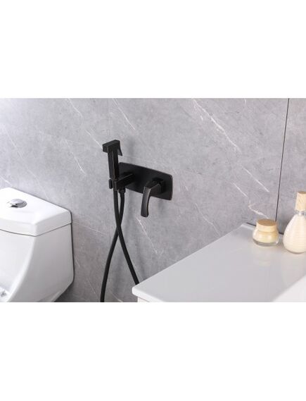 Купить Смеситель Lemark Nubira LM6219ORB с гигиеническим душем, встраиваемый (lm6219orb) по цене 10680 руб., в Санкт-Петебруге в интернет магазине 100-Систем, а также дургие товары LEMARK из раздела Гигиенический душ со смесителем и Гигиенический душ