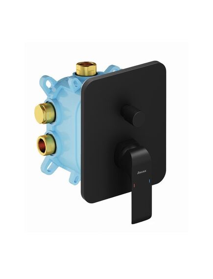 Купить Смеситель Ravak FLAT с переключателем для R-box черный X070179 (x070179) по цене 24750.2 руб., в Санкт-Петебруге в интернет магазине 100-Систем, а также дургие товары RAVAK из раздела Смесители для встраиваемых систем и Комплектующие для встраиваемых систем