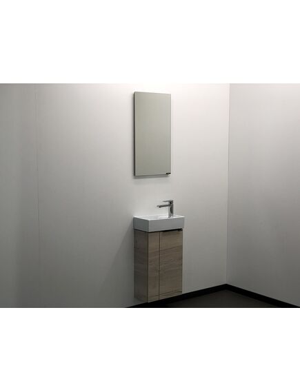 Купить Comforty. Зеркало "Асти-40" дуб дымчатый (00-00001468cf) по цене 4510 руб., в Санкт-Петебруге в интернет магазине 100-Систем, а также дургие товары COMFORTY из раздела Зеркала и Мебель для ванной комнаты
