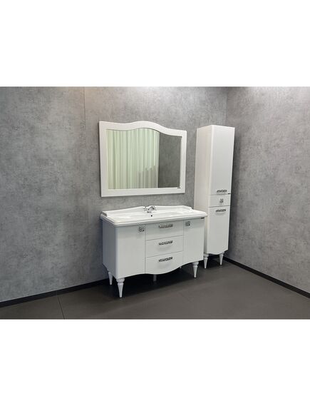 Купить Comforty. Зеркало "Монако-120" белый глянец (00003132225cf) по цене 16390 руб., в Санкт-Петебруге в интернет магазине 100-Систем, а также дургие товары COMFORTY из раздела Зеркала и Мебель для ванной комнаты