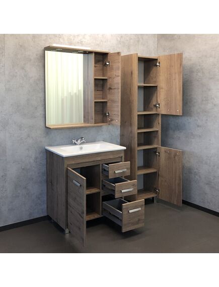 Купить COMFORTY. Зеркало-шкаф "Марио-75" дуб темный (00-00004159) по цене 14190 руб., в Санкт-Петебруге в интернет магазине 100-Систем, а также дургие товары COMFORTY из раздела Зеркальные шкафы для ванной и Мебель для ванной комнаты