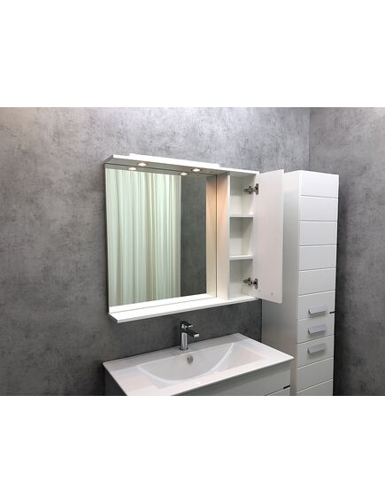 Купить Зеркало-шкаф Comforty Модена 90М белый (00-00001641cf) по цене 17160 руб., в Санкт-Петебруге в интернет магазине 100-Систем, а также дургие товары COMFORTY из раздела Зеркальные шкафы для ванной и Мебель для ванной комнаты