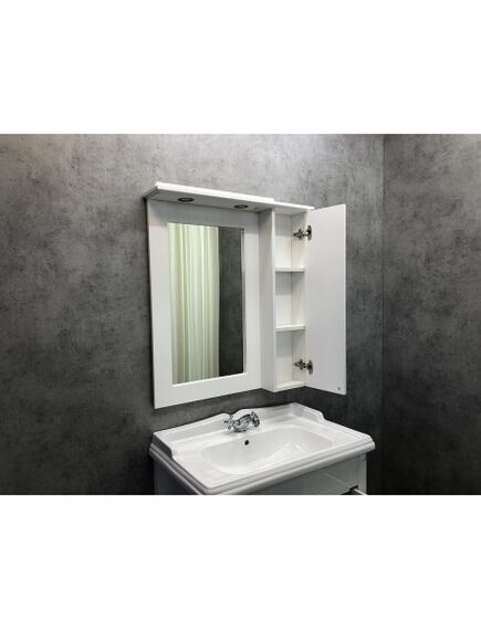 Купить Comforty. Зеркало-шкаф "Палермо-80" белый глянец (00004139246cf) по цене 19470 руб., в Санкт-Петебруге в интернет магазине 100-Систем, а также дургие товары COMFORTY из раздела Зеркальные шкафы для ванной и Мебель для ванной комнаты