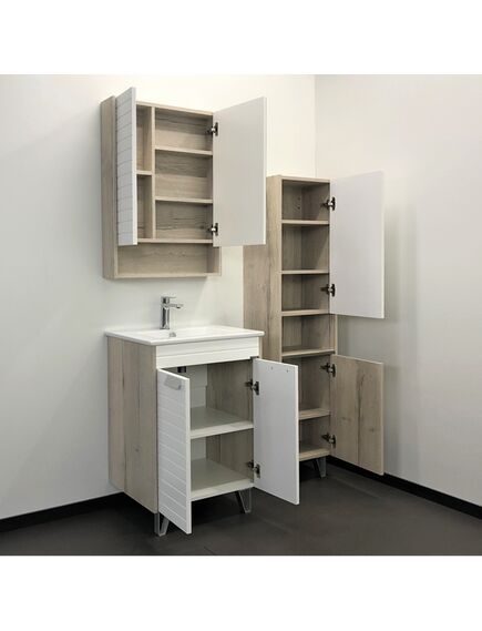 Купить COMFORTY. Шкаф-колонна "Клеон-40" белый/дуб дымчатый (00-00003947) по цене 20680 руб., в Санкт-Петебруге в интернет магазине 100-Систем, а также дургие товары COMFORTY из раздела Пеналы и Пеналы, комоды, шкафы