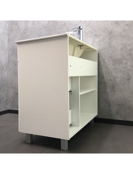 Купить COMFORTY. Тумба-умывальник "Модена М-90" белая матовая  с раковиной Quadro 90 (00-00001644) по цене 42020 руб., в Санкт-Петебруге в интернет магазине 100-Систем, а также дургие товары COMFORTY из раздела Тумбы с умывальником и Мебель для ванной комнаты