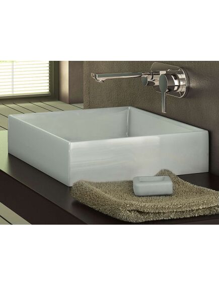 Купить Настольный умывальник-чаша Ideal Standard STRADA K077601 (k077601) по цене 32520 руб., в Санкт-Петебруге в интернет магазине 100-Систем, а также дургие товары IDEAL STANDARD из раздела Накладные раковины и Раковины и пьедесталы