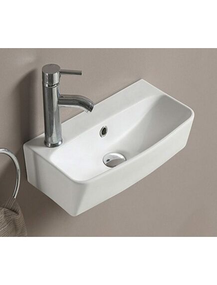 Купить Раковина CeramaLux 46 9055 Белая (9055) по цене 8400 руб., в Санкт-Петебруге в интернет магазине 100-Систем, а также дургие товары CeramaLux из раздела Подвесные раковины и Раковины и пьедесталы