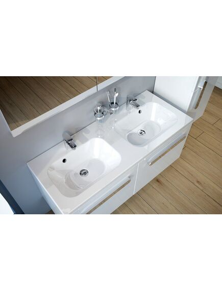 Купить Умывальник Ravak Chrome 1200 с переливом (xjg01112000) по цене 49940 руб., в Санкт-Петебруге в интернет магазине 100-Систем, а также дургие товары RAVAK из раздела Подвесные раковины и Раковины и пьедесталы