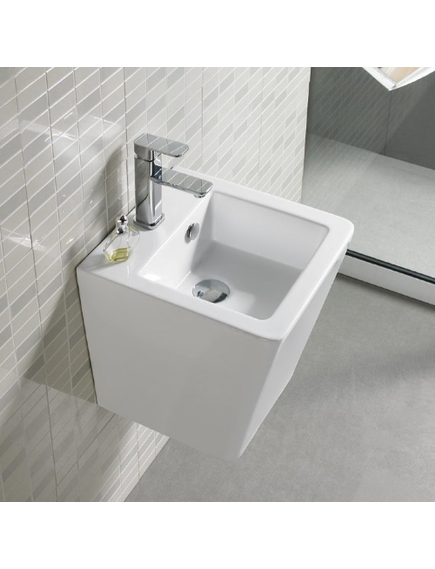 Купить Раковина CeramaLux 37 500V Белая (500v) по цене 15950 руб., в Санкт-Петебруге в интернет магазине 100-Систем, а также дургие товары CeramaLux из раздела Подвесные раковины и Раковины и пьедесталы