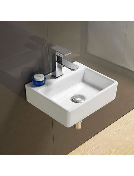 Купить Раковина CeramaLux 36 9135/1 Белая (9135/1) по цене 6700 руб., в Санкт-Петебруге в интернет магазине 100-Систем, а также дургие товары CeramaLux из раздела Подвесные раковины и Раковины и пьедесталы