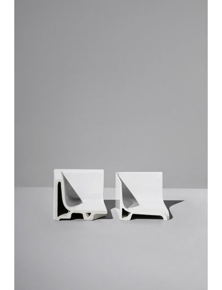 Купить Раковина Laufen Ino 450х410х120 8.1530.1.000.104.1 (8.1530.1.000.104.1) по цене 35437 руб., в Санкт-Петебруге в интернет магазине 100-Систем, а также дургие товары LAUFEN из раздела Подвесные раковины и Раковины и пьедесталы