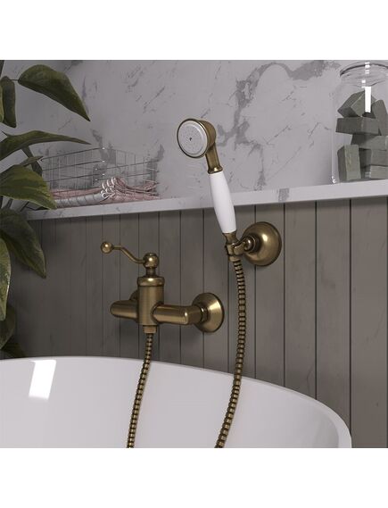 Купить Смеситель для душа Paini Duomo, старая бронза (88f3511) по цене 28800 руб., в Санкт-Петебруге в интернет магазине 100-Систем, а также дургие товары Paini из раздела Смесители для душа без излива и Смесители для ванны и душа