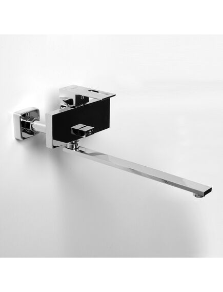 Купить Смеситель для ванны WasserKRAFT Alme 1502L универсальный Хром (1502l) по цене 11796 руб., в Санкт-Петебруге в интернет магазине 100-Систем, а также дургие товары WasserKRAFT из раздела Смесители с длинным изливом и Смесители для ванны и душа
