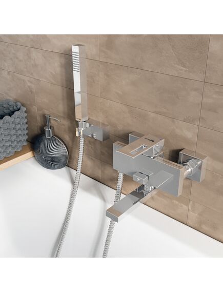 Купить Смеситель WasserKraft Alme 1501 для ванны с коротким изливом. хром (1501) по цене 13698 руб., в Санкт-Петебруге в интернет магазине 100-Систем, а также дургие товары WasserKRAFT из раздела Смесители с коротким изливом и Смесители для ванны и душа