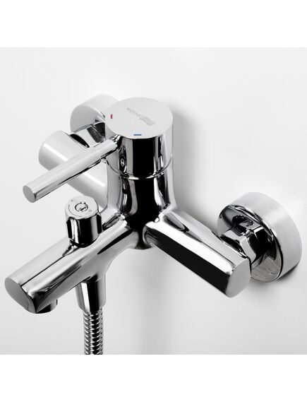 Купить Смеситель WasserKRAFT Main для ванны 4101 (4101) по цене 17330 руб., в Санкт-Петебруге в интернет магазине 100-Систем, а также дургие товары WasserKRAFT из раздела Смесители с коротким изливом и Смесители для ванны и душа