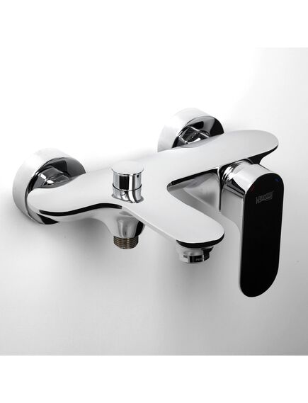 Купить Смеситель для ванны WasserKRAFT Dinkel 5801 Хром (5801) по цене 18683 руб., в Санкт-Петебруге в интернет магазине 100-Систем, а также дургие товары WasserKRAFT из раздела Смесители с коротким изливом и Смесители для ванны и душа