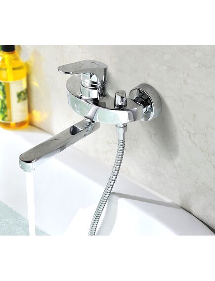 Купить Смеситель Lemark Shift LM4314C для ванны (lm4314c) по цене 12610 руб., в Санкт-Петебруге в интернет магазине 100-Систем, а также дургие товары LEMARK из раздела Смесители с длинным изливом и Смесители для ванны и душа
