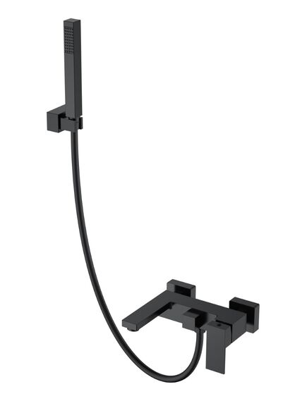 Купить Смеситель для ванны с душем Qubic Matt Black (473-b) по цене 34594 руб., в Санкт-Петебруге в интернет магазине 100-Систем, а также дургие товары BOHEME из раздела Смесители с коротким изливом и Смесители для ванны и душа