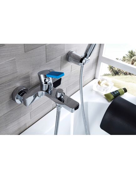 Купить Смеситель Lemark Aura LM0614C для ванны (lm0614c) по цене 8270 руб., в Санкт-Петебруге в интернет магазине 100-Систем, а также дургие товары LEMARK из раздела Смесители с коротким изливом и Смесители для ванны и душа