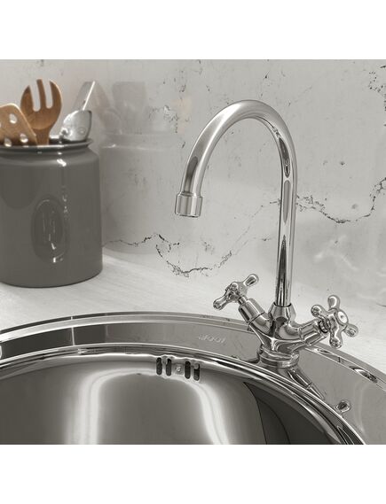 Купить Смеситель для кухни Iddis Jeals 59000T4C+W04 Хром (59000T4C+W04) по цене 7890 руб., в Санкт-Петебруге в интернет магазине 100-Систем, а также дургие товары IDDIS из раздела Вентильные смесители и Смесители для кухни
