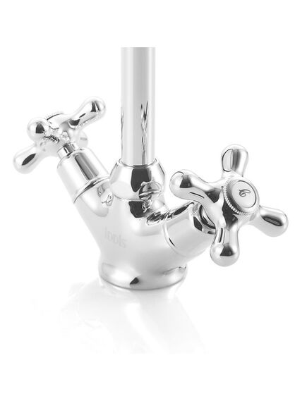 Купить Смеситель для кухни Iddis Jeals 59000T4C+W04 Хром (59000T4C+W04) по цене 7890 руб., в Санкт-Петебруге в интернет магазине 100-Систем, а также дургие товары IDDIS из раздела Вентильные смесители и Смесители для кухни