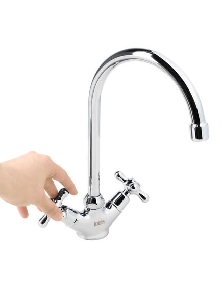 Купить Смеситель для кухни Iddis Jeals 59000T4C+W04 Хром (59000T4C+W04) по цене 7890 руб., в Санкт-Петебруге в интернет магазине 100-Систем, а также дургие товары IDDIS из раздела Вентильные смесители и Смесители для кухни