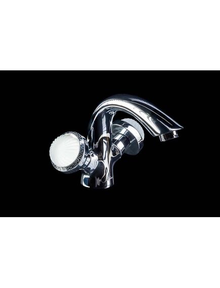 Купить BOHEME Смеситель для умывальника  271-ST (271-st) по цене 44576 руб., в Санкт-Петебруге в интернет магазине 100-Систем, а также дургие товары BOHEME из раздела Вентильные смесители и Смесители для раковины