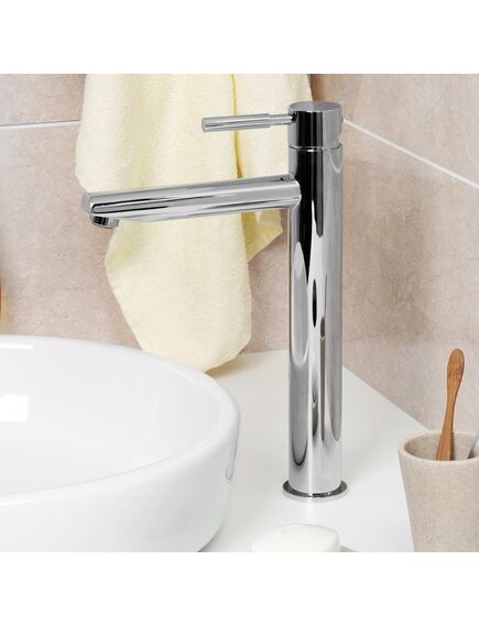 Купить Смеситель для раковины WasserKRAFT Main 4103H Хром (4103h) по цене 17119 руб., в Санкт-Петебруге в интернет магазине 100-Систем, а также дургие товары WasserKRAFT из раздела Рычажные смесители и Смесители для раковины