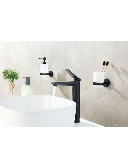 Купить Смеситель Lemark Bronx LM3709BL для раковины (LM3709BL) по цене 21990 руб., в Санкт-Петебруге в интернет магазине 100-Систем, а также дургие товары LEMARK из раздела Рычажные смесители и Смесители для раковины